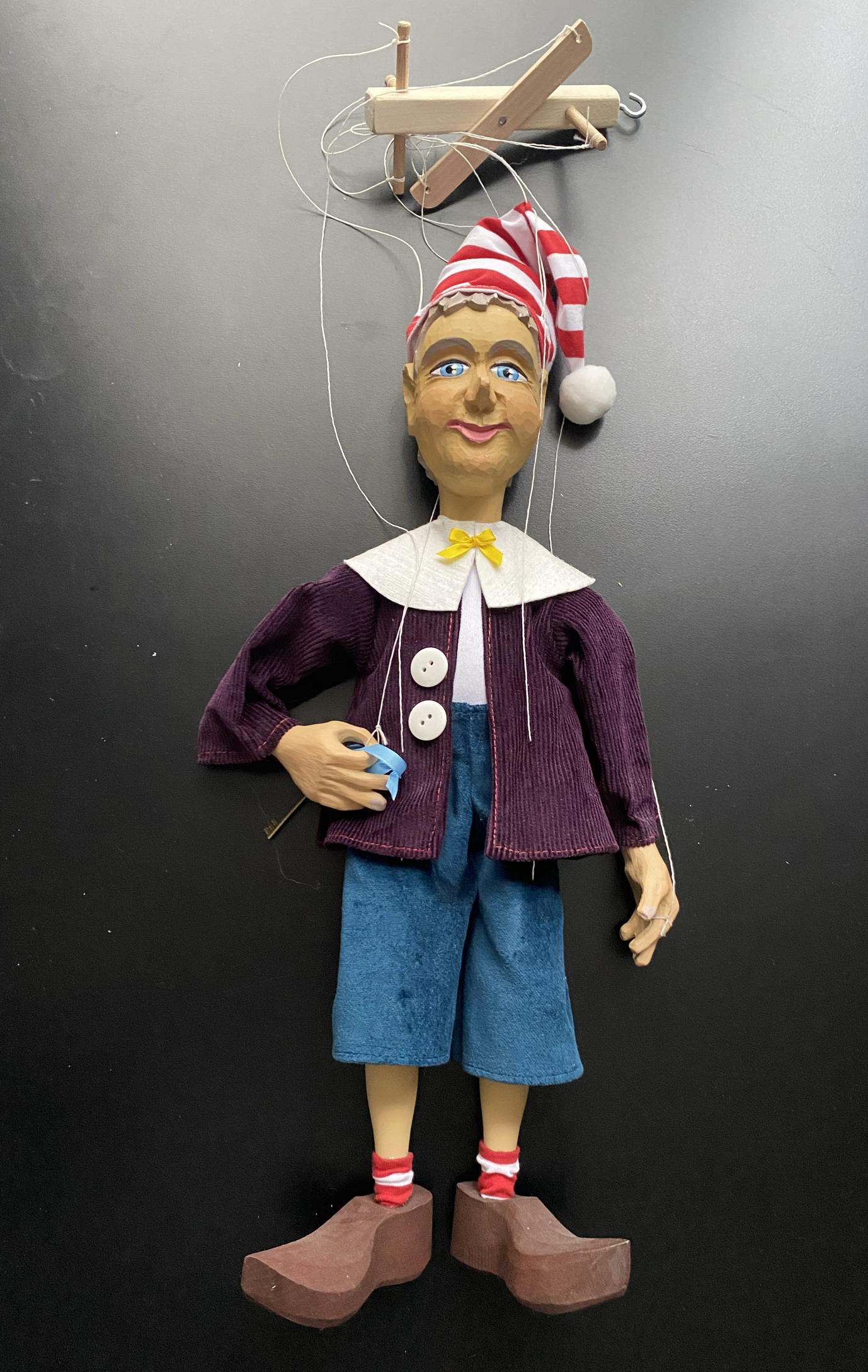 DAMAGED Czech Wooden Marionette  - Pinnochio (hand cut/carved)