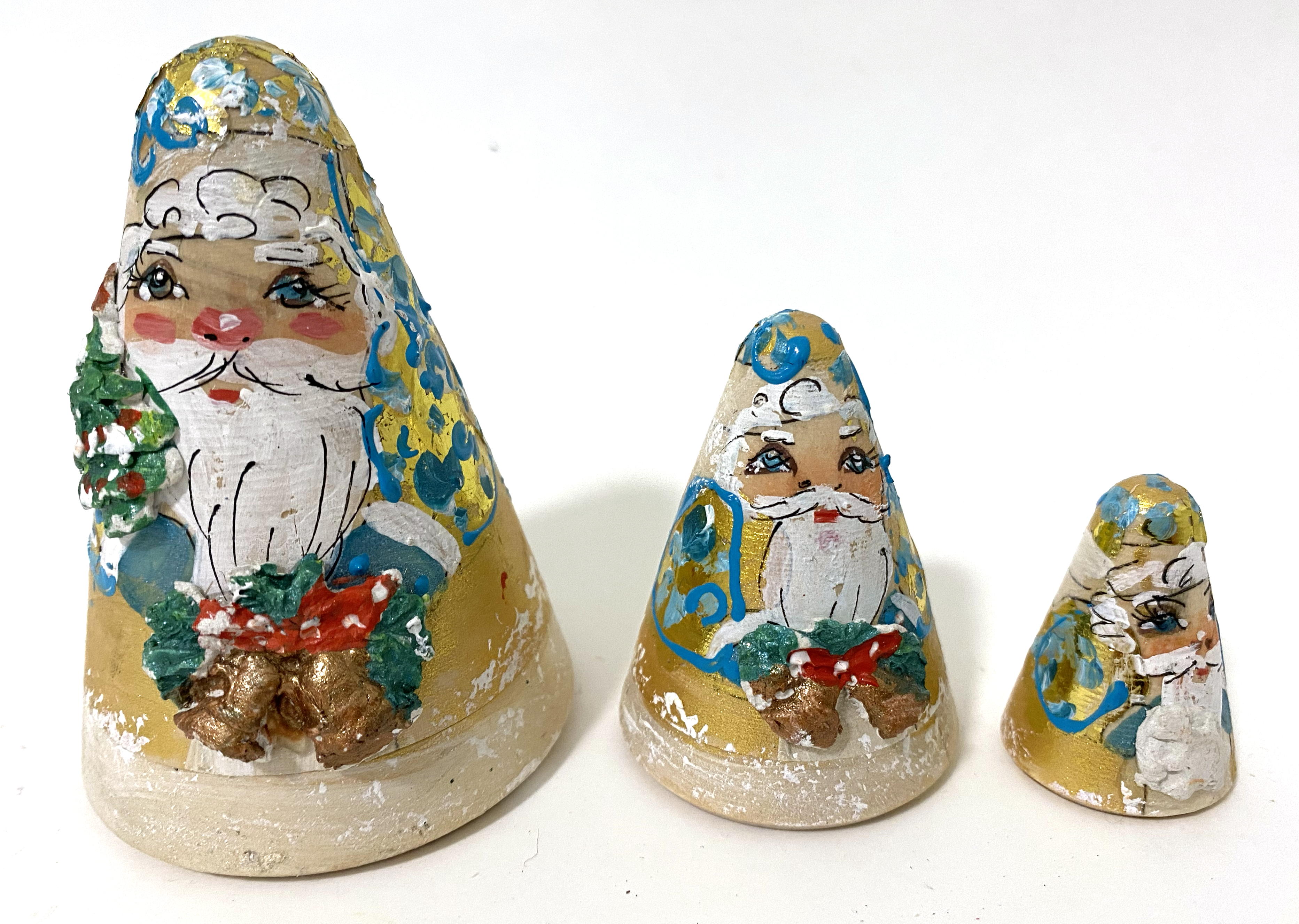 Ded Moroz / Father Frost Santa Conical Nesting Dolls – 3 Nested Set