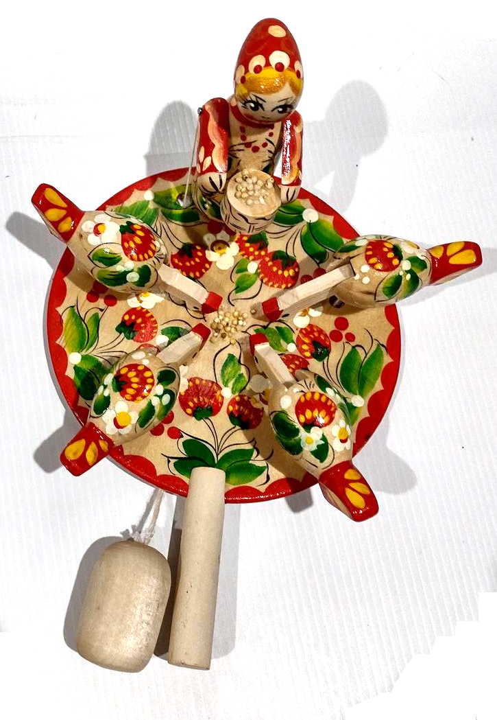 Bagarodsky Toy - Pecking Hens, Strawberries & Daisies
