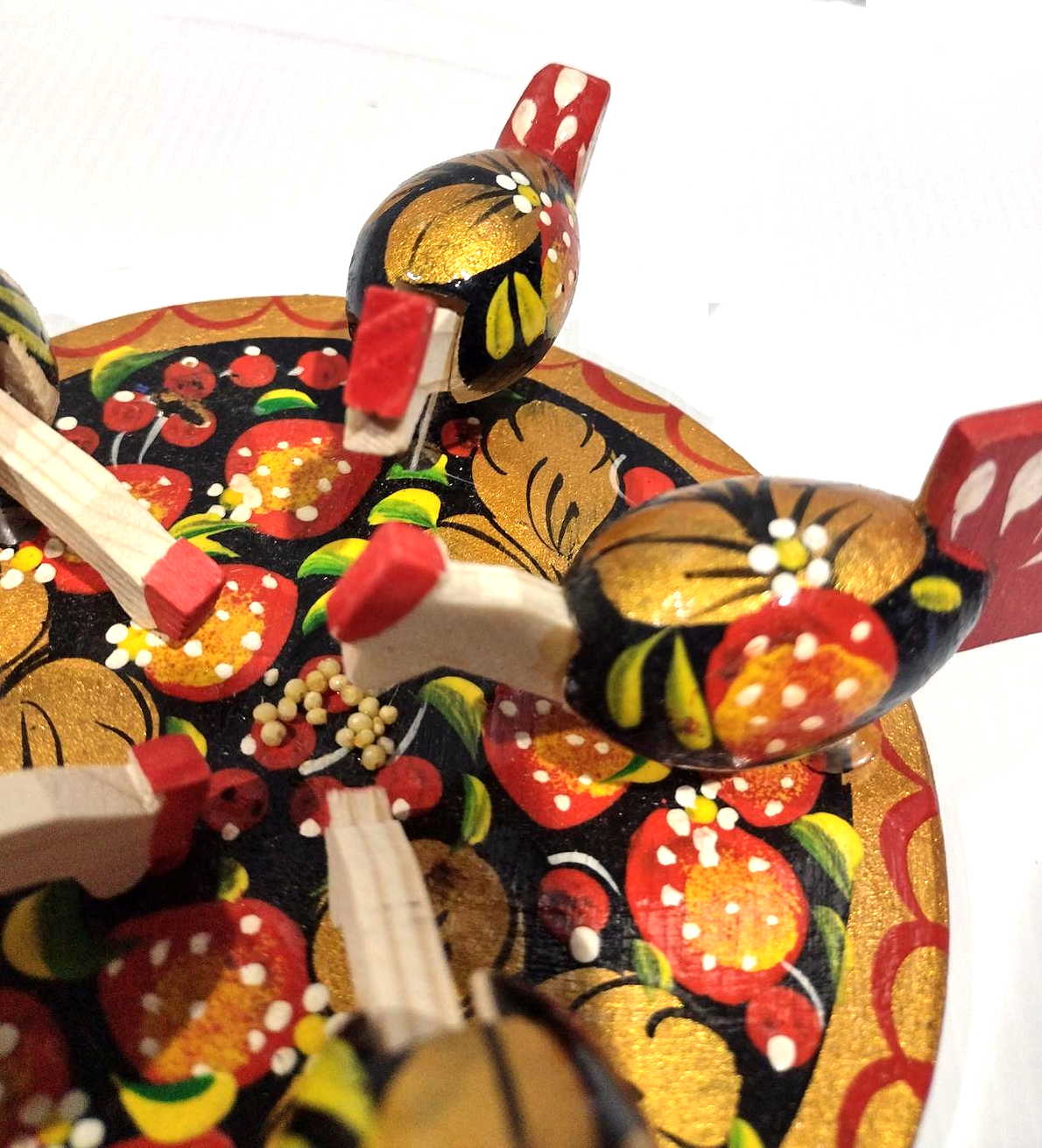 Bogorodsky Toy - Pecking Hens, Five Black Hens, Rowan & Gold