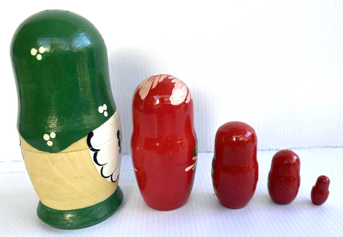 Strawberry & Floral Matryoshka Nesting Dolls – 5 Nested Set