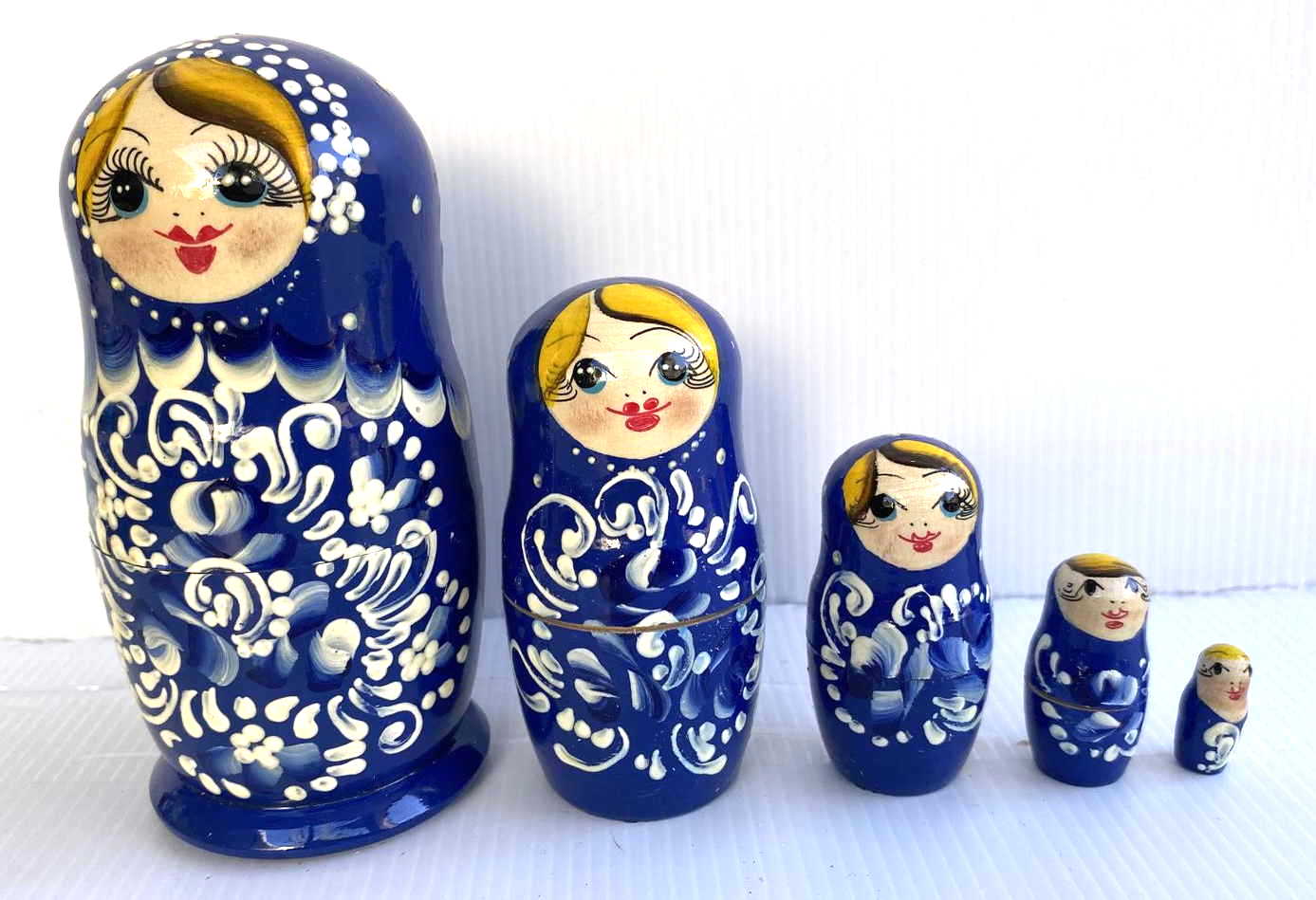 Royal Blue Gzhel Scrollwork Matryoshka – 5 Nested Set