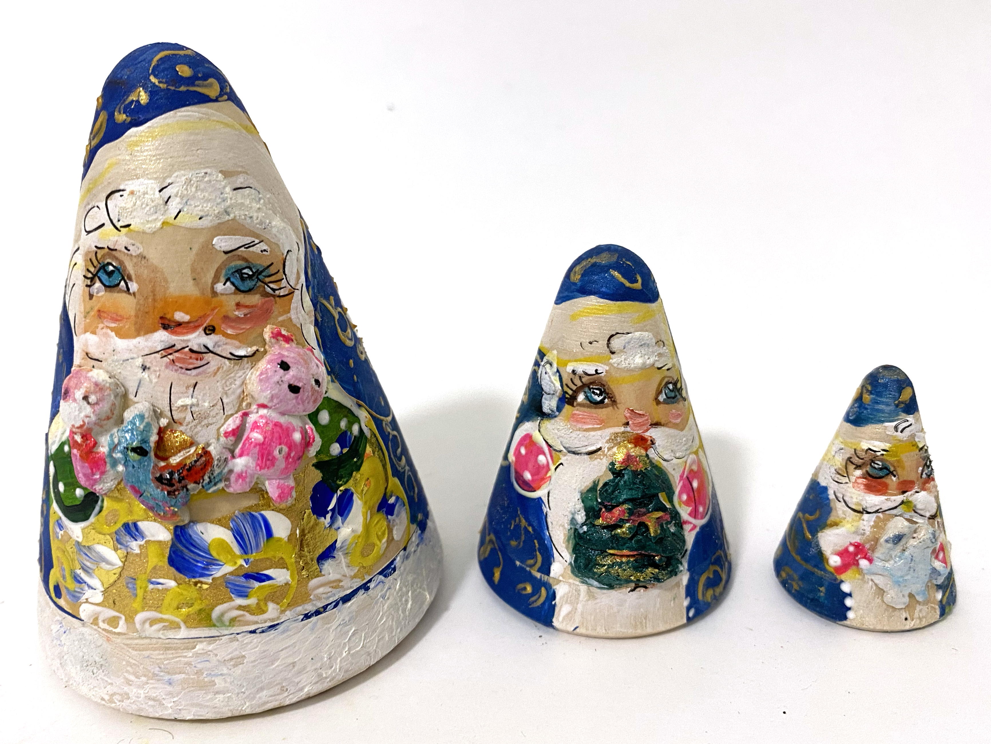 Xmas Matryoshka Cone Santa set (3 nested set)