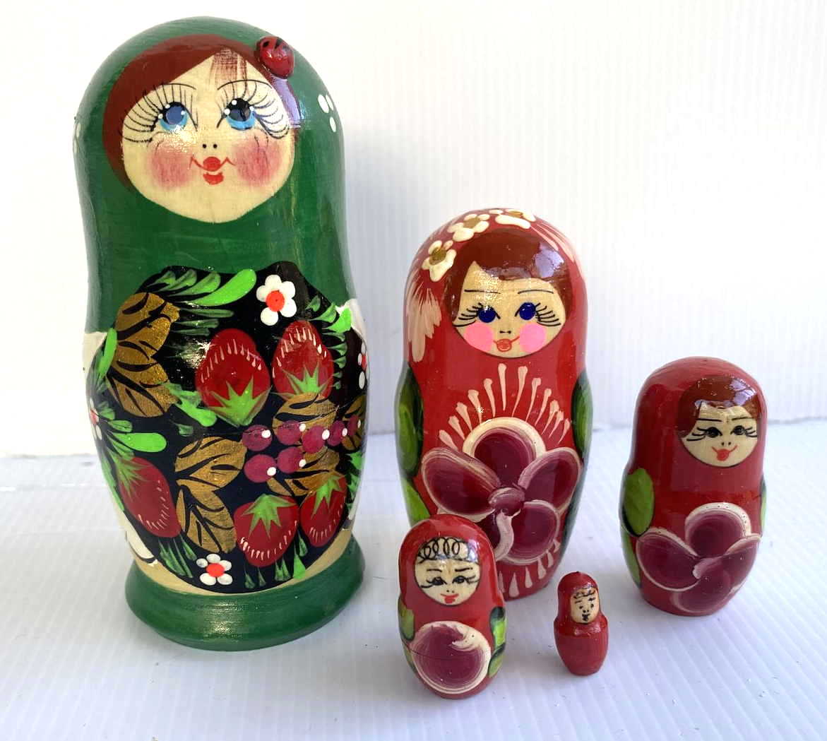 Strawberry & Floral Matryoshka Nesting Dolls – 5 Nested Set