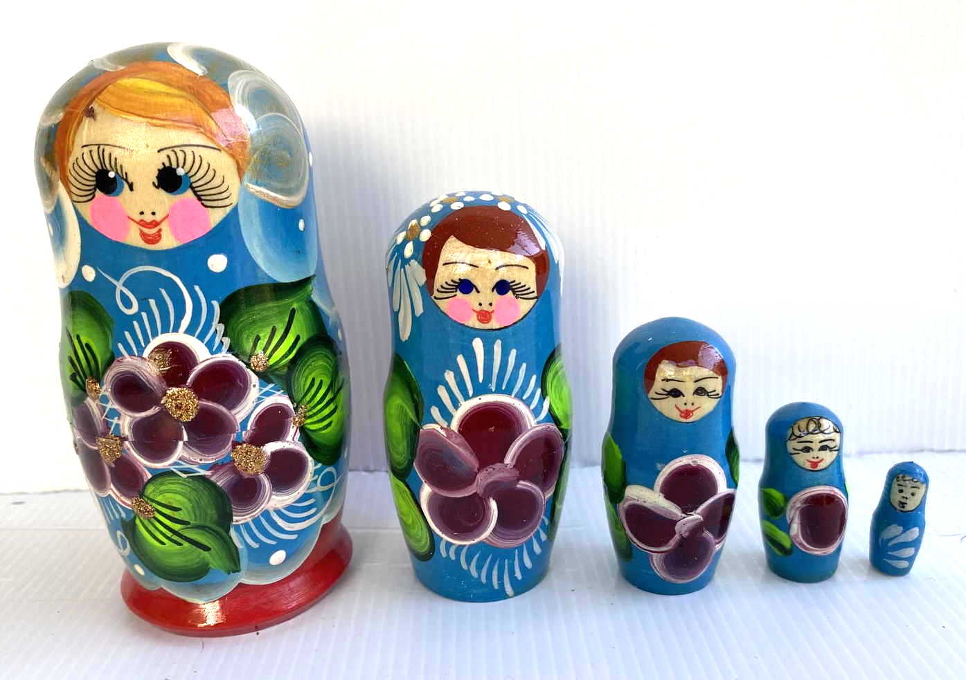 Blue Floral Matryoshka Nesting Dolls – 5 Nested Set