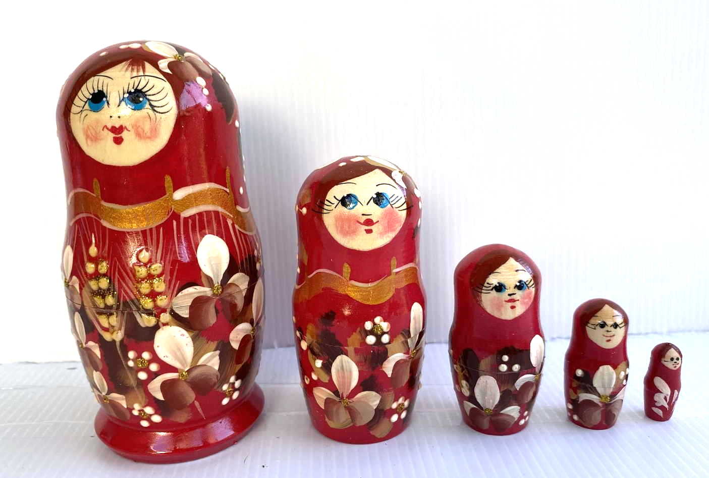 Burgundy Wheat & Floral Nesting Dolls – 5 Nested Set