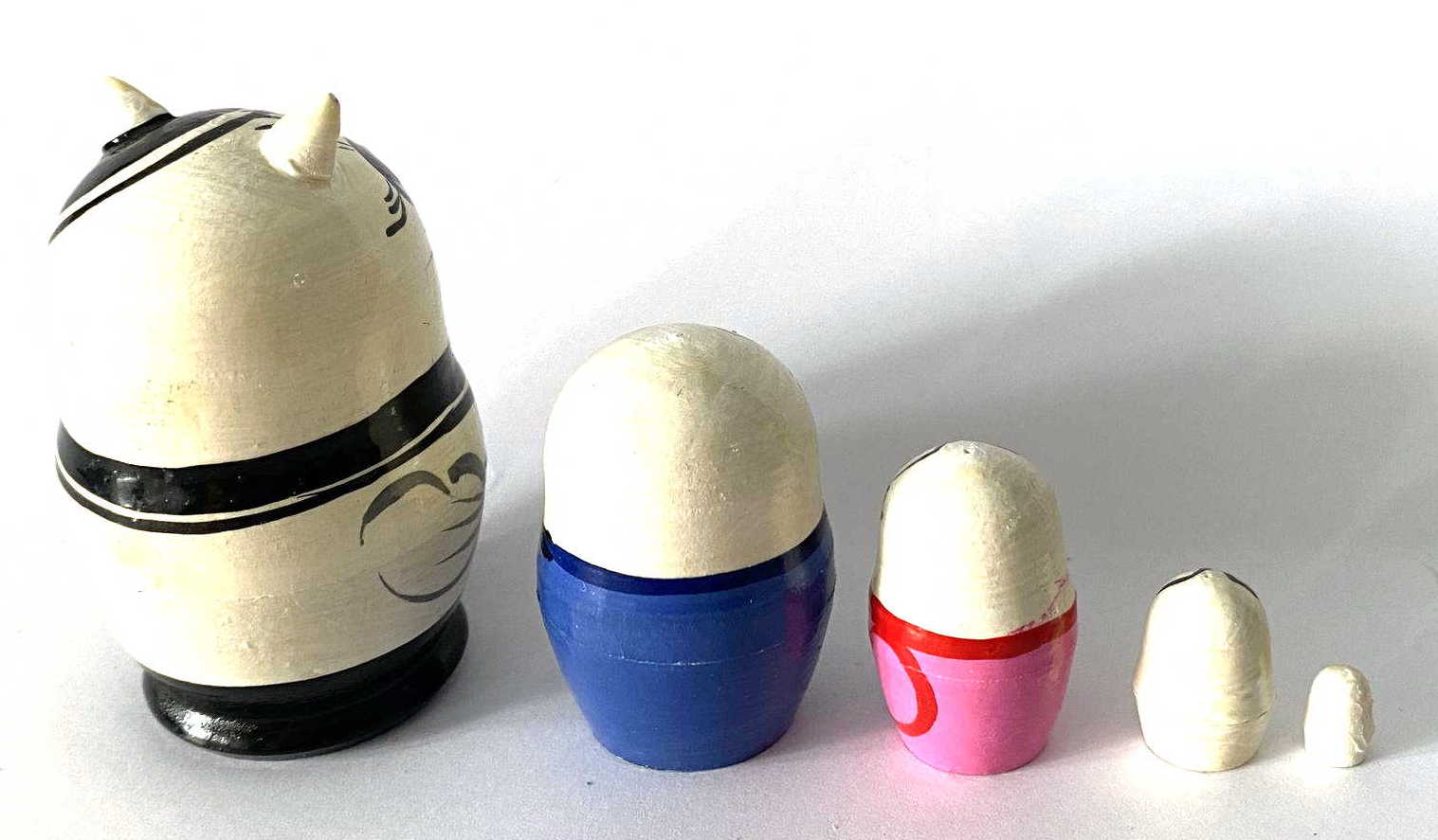 Miniature Ninja Cat Nesting Dolls – 5 Nested Set