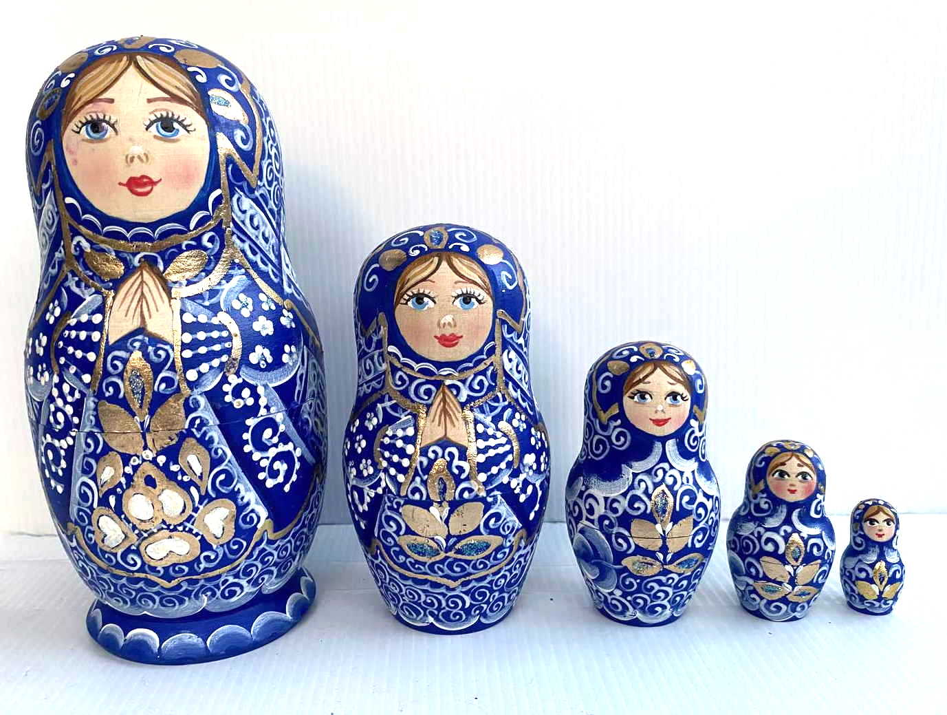 Morozova Blue & Gold Floral Nesting Dolls - 5 Nested Set